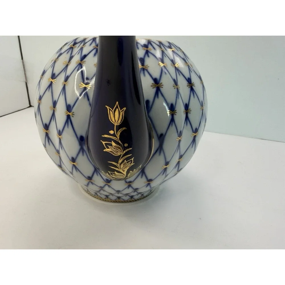 Lomonosov Porcelain Large Cobalt Blue Net Teapot Gold‎ 7 1/8
